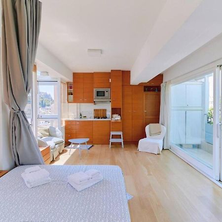 360 View In Roof Top Appartment With Patio Atina Dış mekan fotoğraf